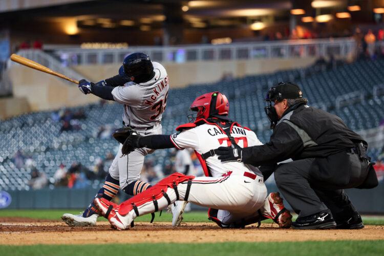 Keaschall hits a 2-run homer and the Twins hold on for a frigid 7-3 win over the Tigers